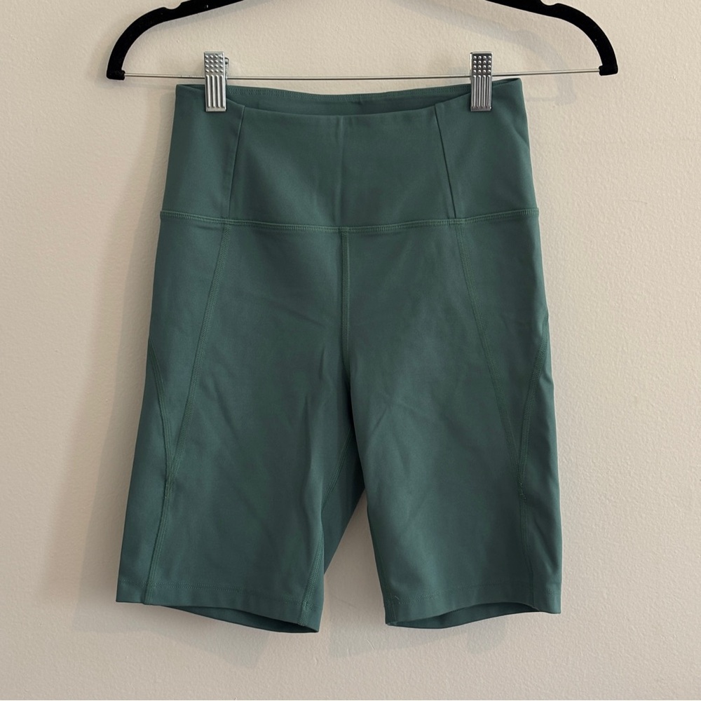 girlfriend collective bike shorts